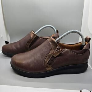 Clarks Unstructured Un Adorn Zip Sneaker-Brown-Women's 8M‎
